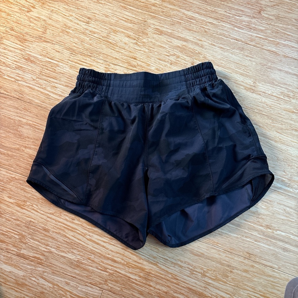 Black Hotty hot 4” Women's Athletic Shorts